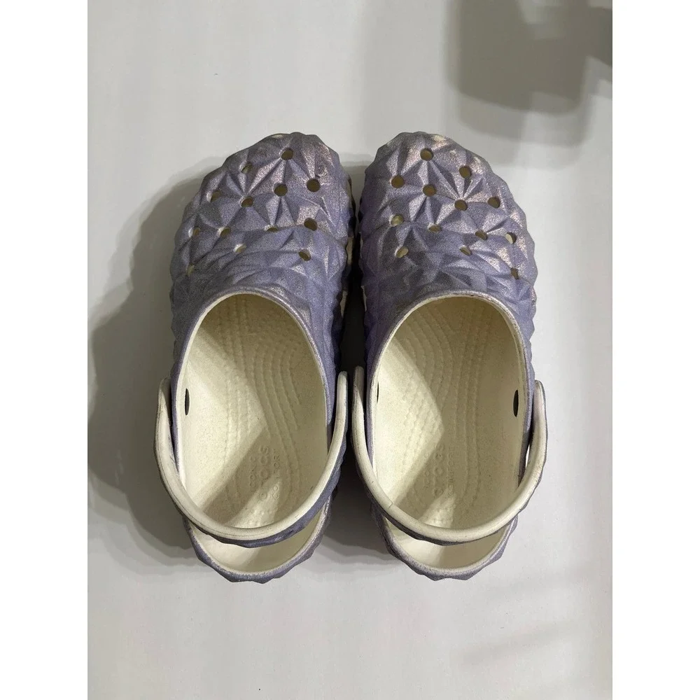 CROCS geometric 3d